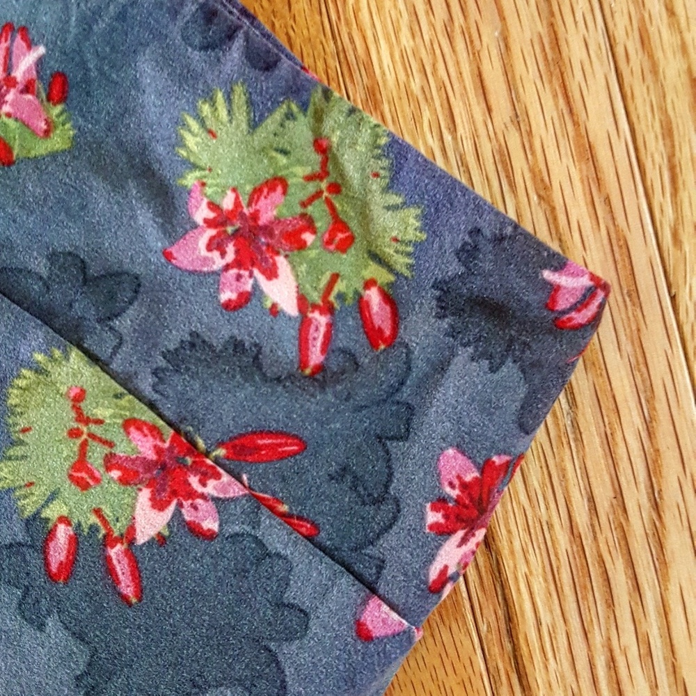 Lularoe Tall and Curvy Leggings